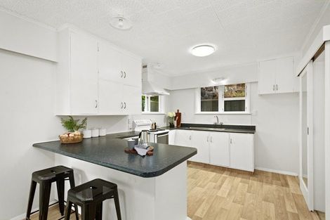 Photo of property in 23 Thomas Street, Stokes Valley, Lower Hutt, 5019