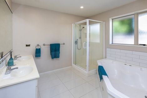 Photo of property in 44 Rempstone Drive, Halswell, Christchurch, 8025