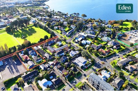 Photo of property in 2/36 Pupuke Road, Takapuna, Auckland, 0622