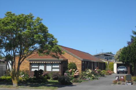 Photo of property in 52 Highsted Road, Bishopdale, Christchurch, 8053