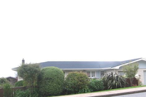 Photo of property in 22a Kakariki Grove, Waikanae, 5036
