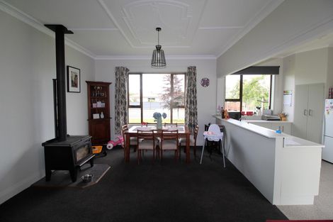 Photo of property in 14 Queen Street, Winton, 9720