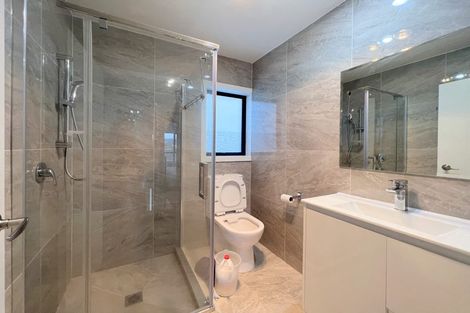 Photo of property in 16c Kelvin Road, Papakura, 2110