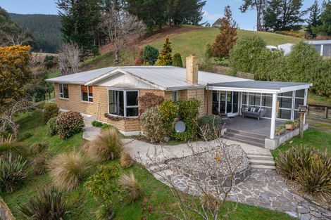 Photo of property in 16 Dunedin Street, Milburn, Milton, 9291