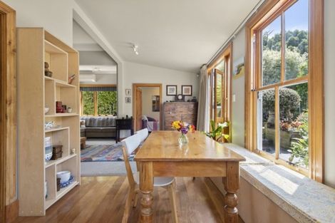Photo of property in 12 Palm Grove, Berhampore, Wellington, 6023