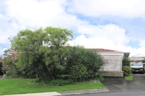 Photo of property in 2/4 Rachael Place, Farm Cove, Auckland, 2012
