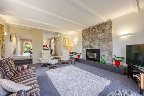Photo of property in 104 Freyberg Avenue, Tamatea, Napier, 4112