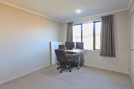 Photo of property in 31u1 Jones Crescent, Melville, Hamilton, 3206