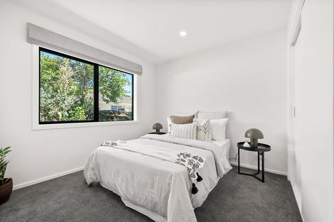 Photo of property in 33c Gemstone Drive, Birchville, Upper Hutt, 5018