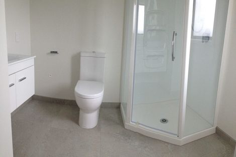 Photo of property in 114 Hobsonville Point Road, Hobsonville, Auckland, 0616