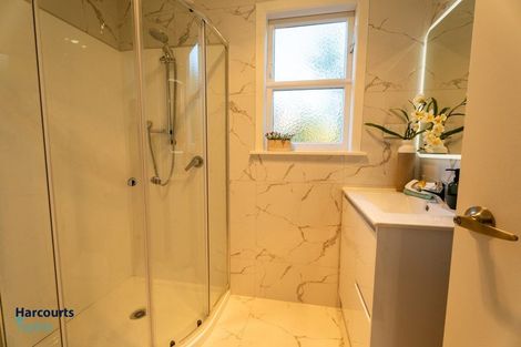 Photo of property in 96 Rosier Road, Glen Eden, Auckland, 0602