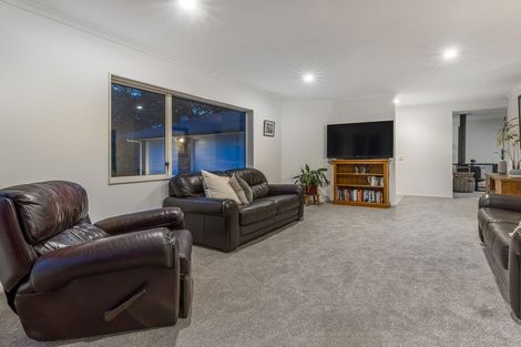 Photo of property in 22 Grande View Terrace, Ohau, Levin, 5570