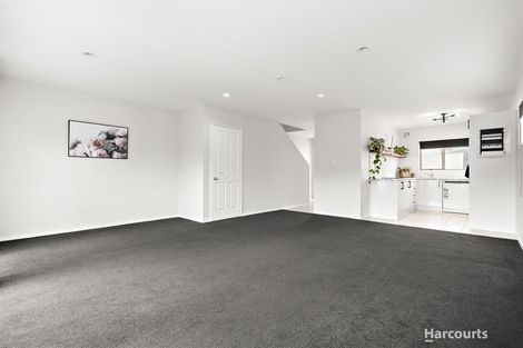 Photo of property in 1/3 Hulme Place, Henderson, Auckland, 0612
