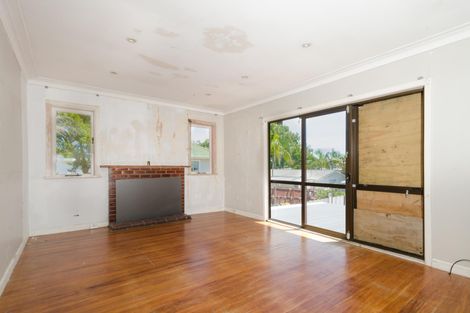 Photo of property in 19a Newington Road, Henderson, Auckland, 0612