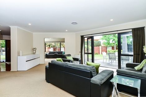 Photo of property in 6 Milbrook Place, Chartwell, Hamilton, 3210