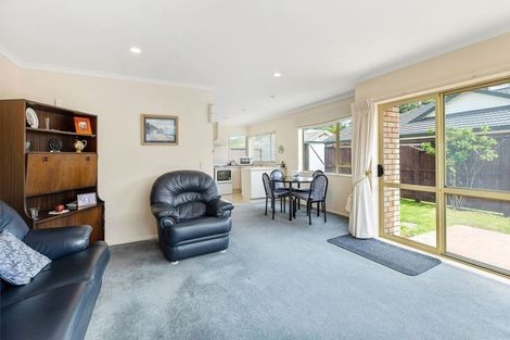 Photo of property in Miramar Villas, 23/3u Byron Street, Miramar, Wellington, 6022