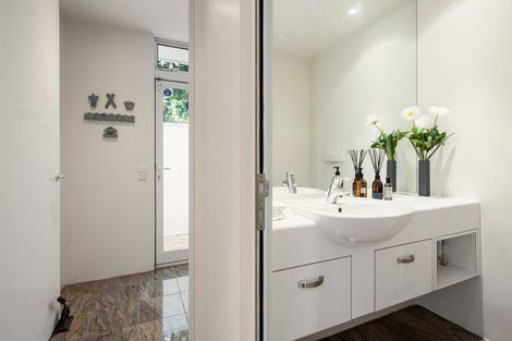 Photo of property in 1a Hamilton Parade, Hamilton Central, Hamilton, 3204