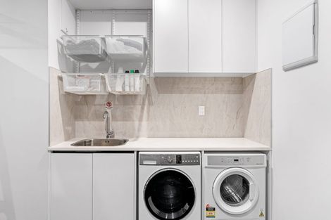 Photo of property in 25 Lime Hill Rise, Flat Bush, Auckland, 2019