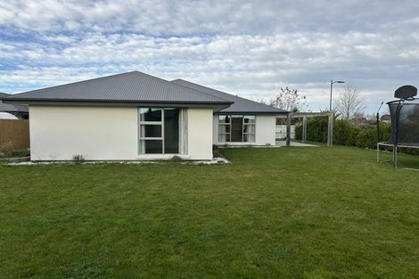 Photo of property in 24 Burnham School Road, Rolleston, 7614