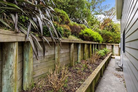 Photo of property in 25u3 Hollies Crescent, Johnsonville, Wellington, 6037