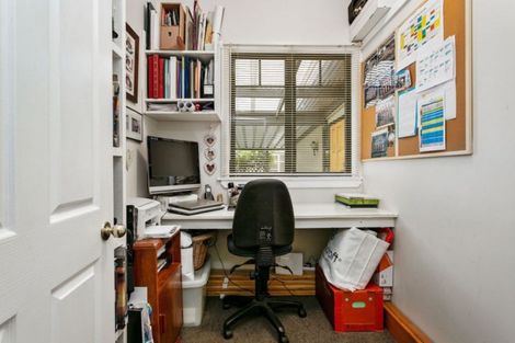 Photo of property in 18 Queen Street, Cambridge, 3434