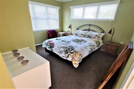 Photo of property in 20-a Wakefield Street, Westport, 7825