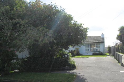 Photo of property in 18 Coniston Avenue, Ilam, Christchurch, 8041