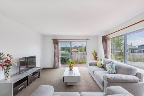 Photo of property in 163a Beach Haven Road, Beach Haven, Auckland, 0626