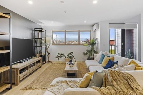 Photo of property in 70 Squadron Drive, Hobsonville, Auckland, 0616