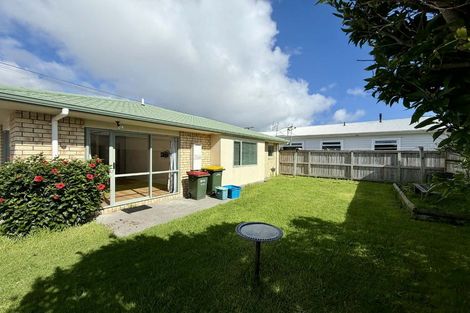 Photo of property in 21 Clemow Road, Fitzroy, New Plymouth, 4312