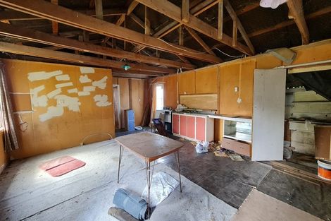 Photo of property in 15 Waitere Street, Marton, 4710