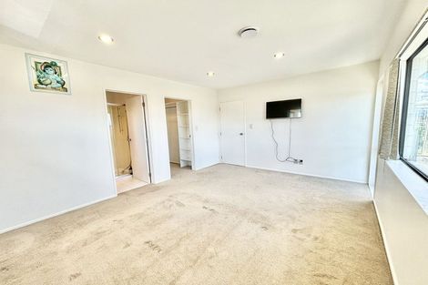 Photo of property in 51 James Laurie Street, Henderson, Auckland, 0612