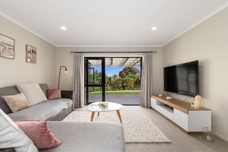 Photo of property in 54 Village Park Drive, Welcome Bay, Tauranga, 3112
