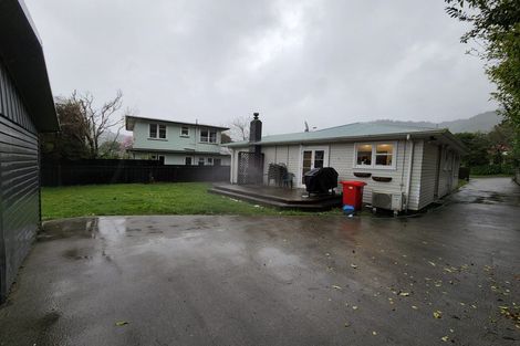 Photo of property in 5 Whangakoko Grove, Birchville, Upper Hutt, 5018