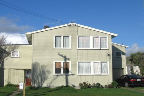 Photo of property in 42-48 Castor Crescent, Cannons Creek, Porirua, 5024