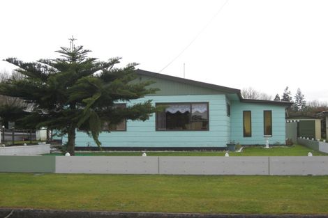 Photo of property in 20 Pitt Street, Runanga, 7803