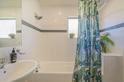 Photo of property in 13 Windsor Drive, Tairua, 3508
