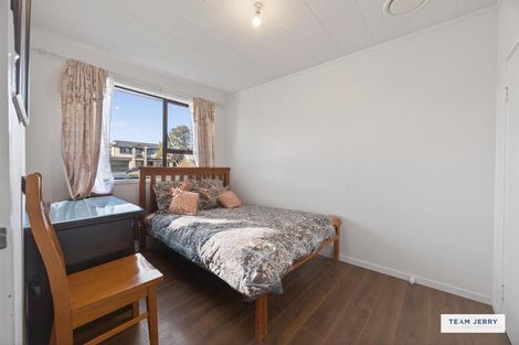 Photo of property in 9 Shalimar Place, Clover Park, Auckland, 2019