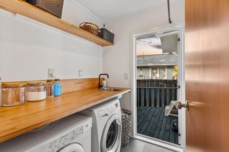 Photo of property in 95 Metcalfe Road, Ranui, Auckland, 0612