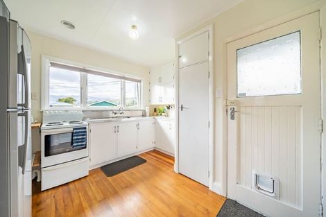 Photo of property in 87a Karamu Crescent, Wainuiomata, Lower Hutt, 5014