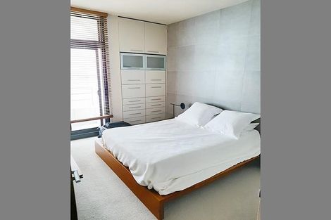 Photo of property in 45 Stanley Point Road, Stanley Point, Auckland, 0624