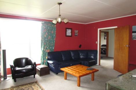 Photo of property in 21 Coddington Crescent, Masterton, 5810