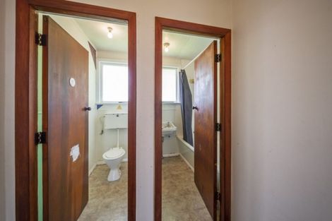 Photo of property in 3 Mcguire Street, Hawera, 4610