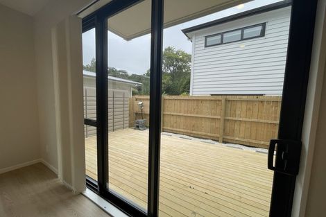 Photo of property in 30b Lowtherhurst Road, Massey, Auckland, 0614