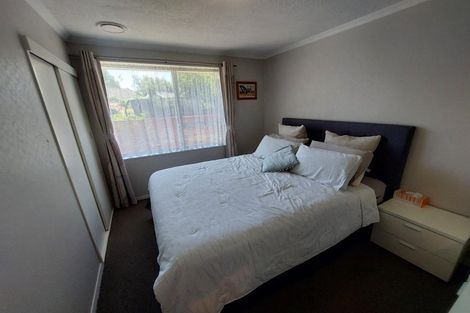 Photo of property in 39b Oakley Crescent, Hornby, Christchurch, 8042