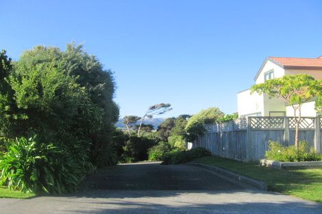 Photo of property in 27 Samwell Drive, Whitby, Porirua, 5024