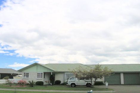 Photo of property in 37a Fairview Terrace, Waipahihi, Taupo, 3330