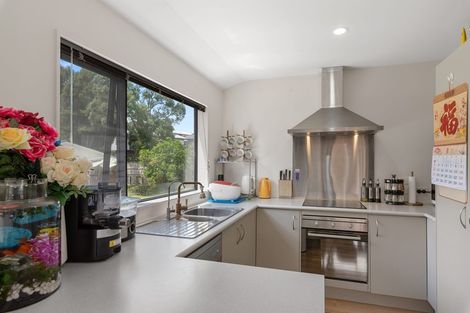 Photo of property in 35b Mcclintock Road, Massey, Auckland, 0614