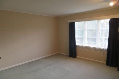 Photo of property in 11 Vincent Street, Waterloo, Lower Hutt, 5011