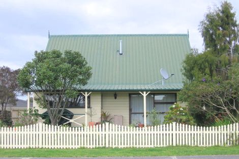 Photo of property in 86 Gloucester Road, Mount Maunganui, 3116